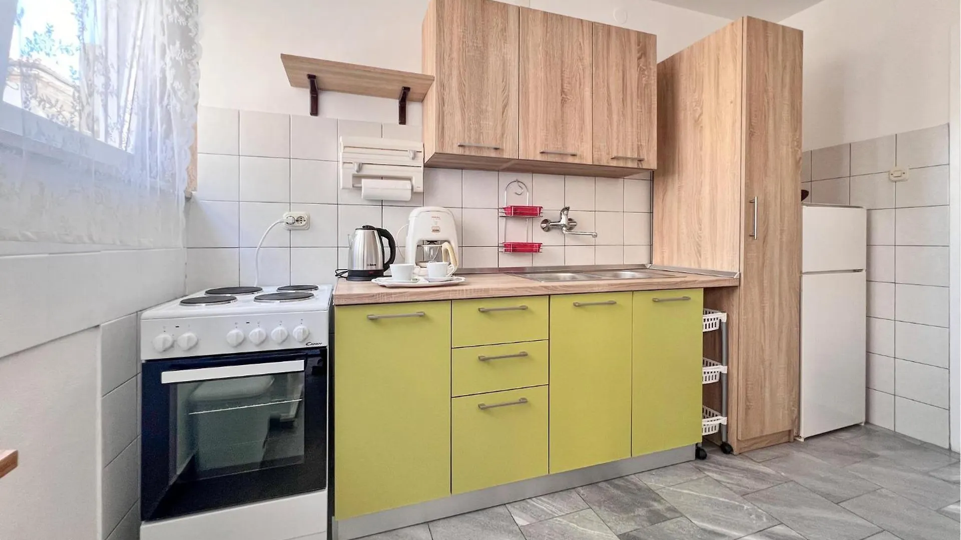 Stunning Apartment In Pula With Kitchen