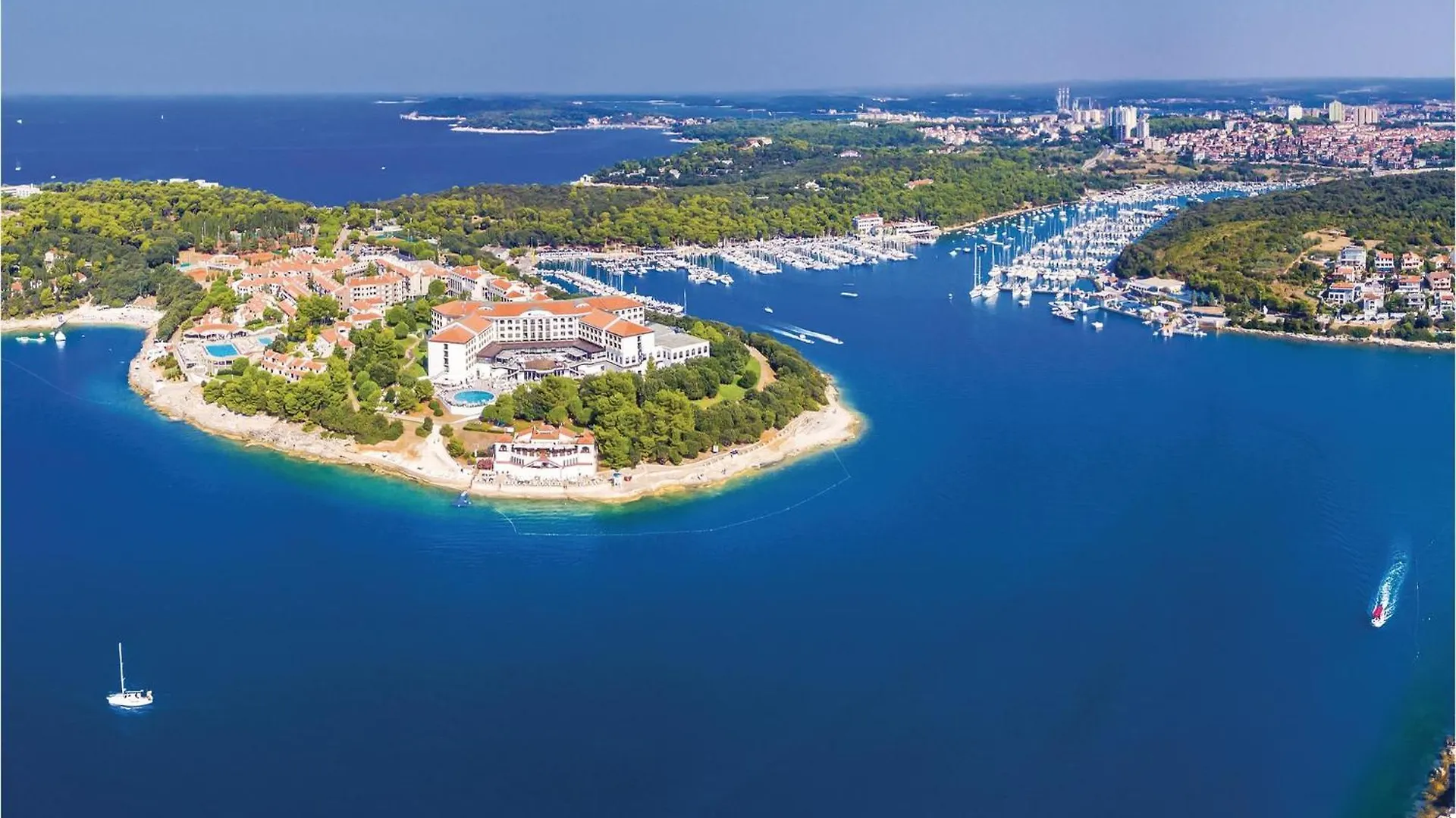 Stunning Apartment In Pula With Kitchen Κροατία